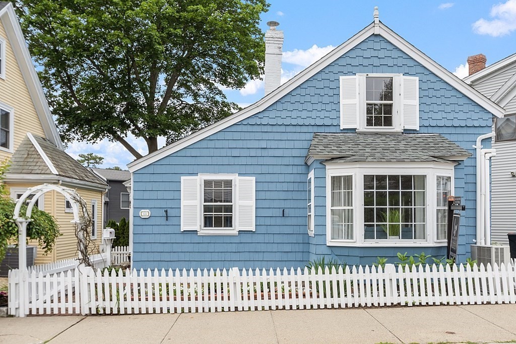 142 Lothrop St, Beverly, MA 01915 MLS 73127752 Coldwell Banker