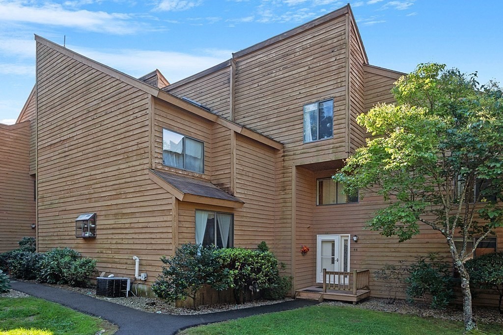 44 Clement Ct 44, Haverhill, MA 01832 MLS 73161943 Coldwell Banker