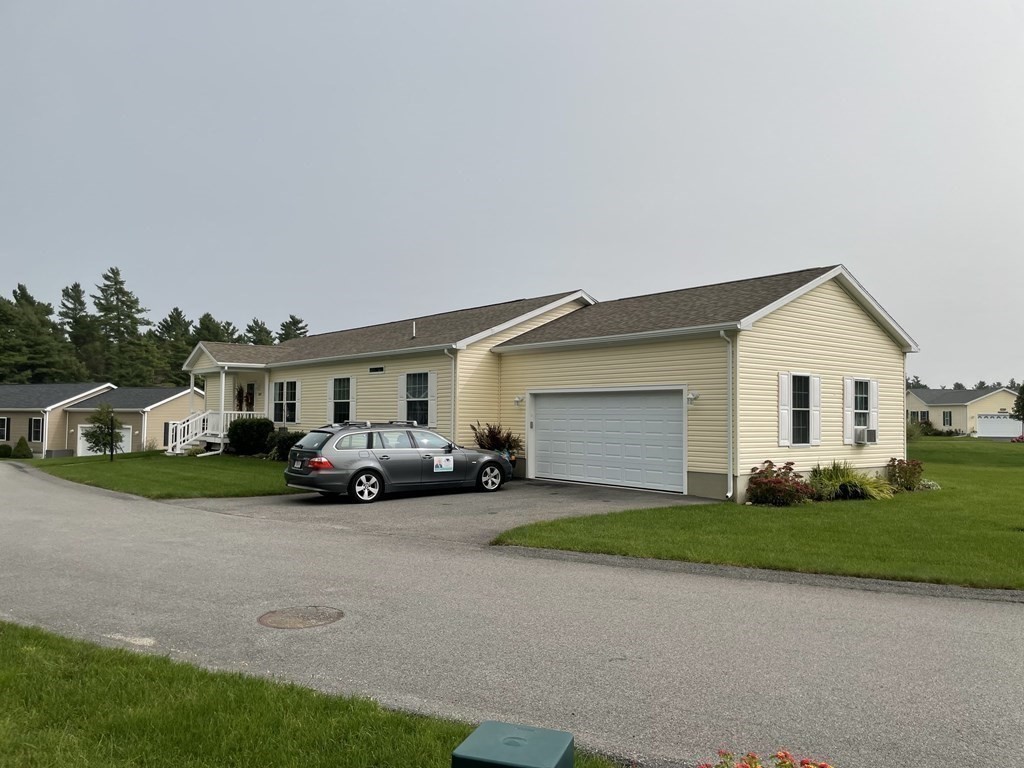 8105 Oak Point Dr, Middleborough, MA 02346 MLS 73166154 Coldwell Banker