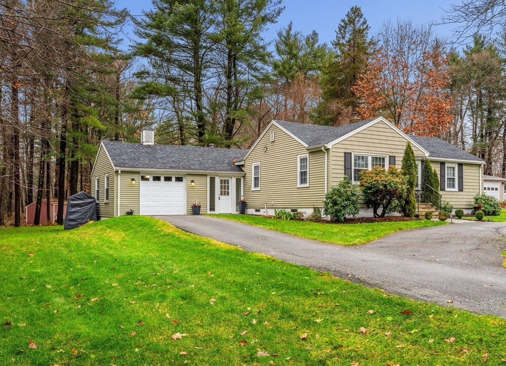 7 Grandview Rd, North Reading, MA 01864 MLS 73186164 Coldwell Banker