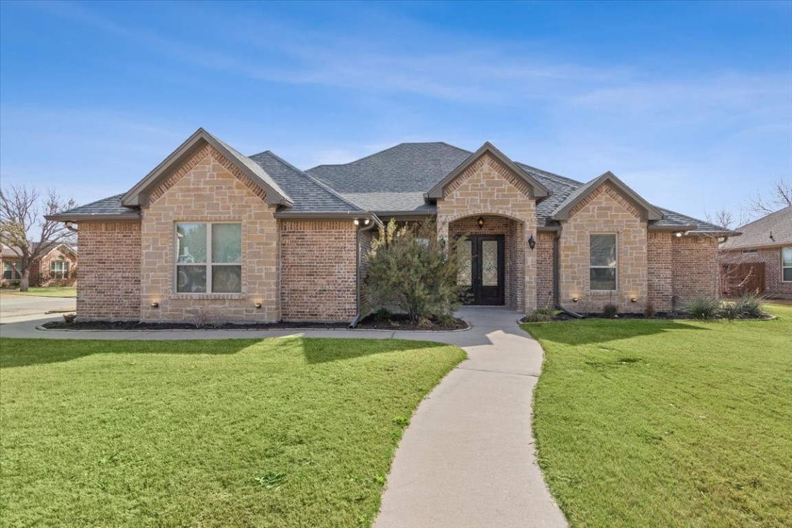 1512 N Davis St, West, TX 76691 MLS 20307500 Coldwell Banker