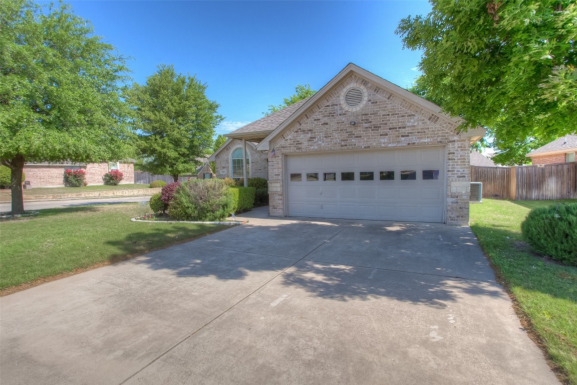 8344 Estandarte Ct, Benbrook, TX 76126 MLS 20199096 Coldwell Banker