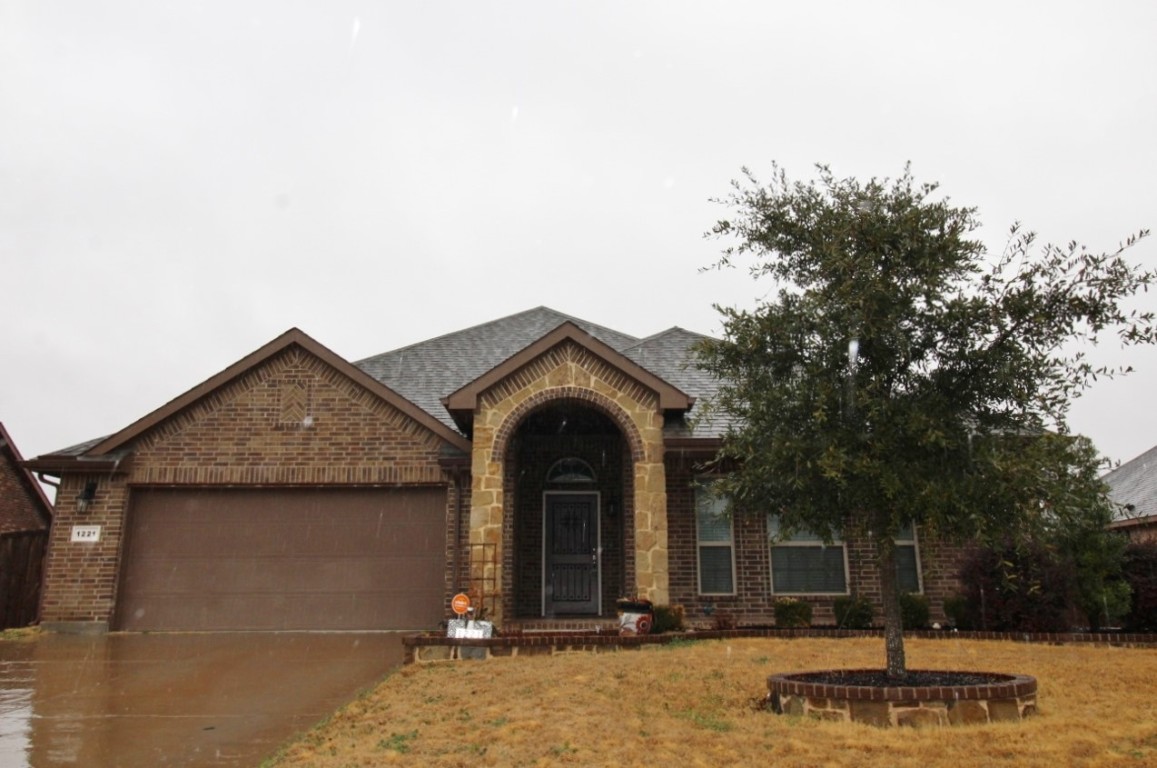 1221 Daventry Dr, Glenn Heights, TX 75154 MLS 20245365 Coldwell Banker
