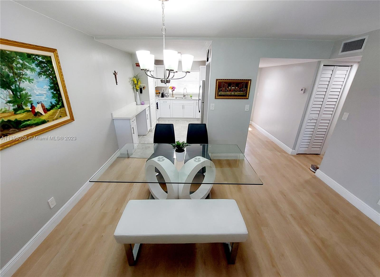 9521 Sunrise Lakes Blvd 106, Sunrise, FL 33322 MLS A11353028