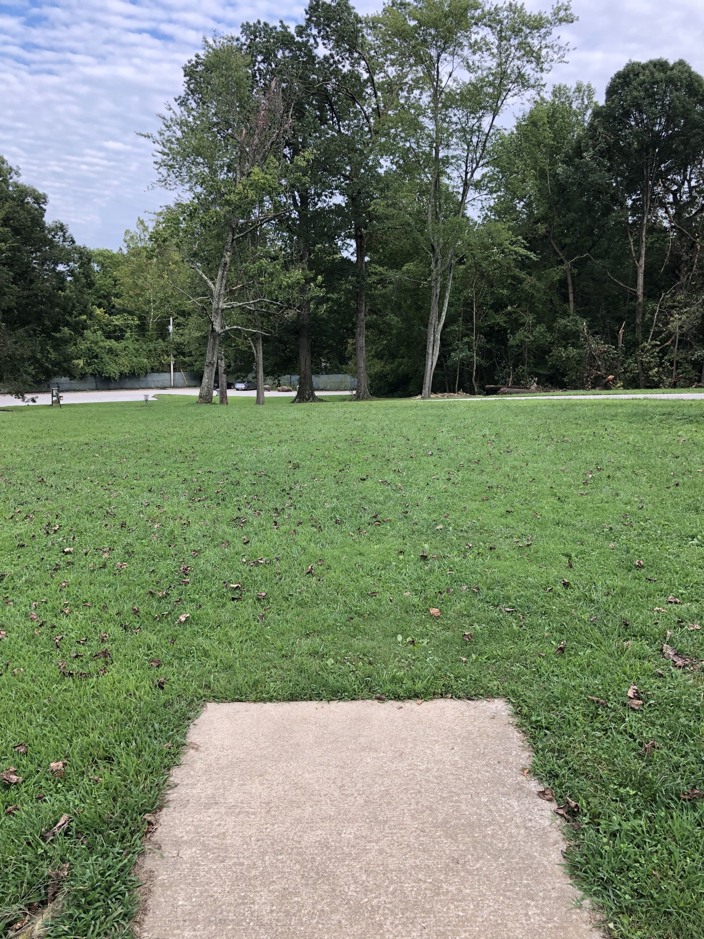 Hole 11 • Mesker Park (Evansville, IN) Disc Golf Courses Disc Golf