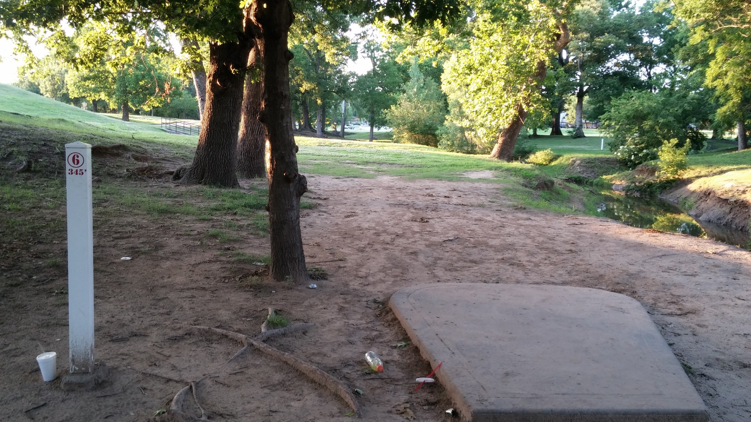 Hole 6 • Hunter Park (Tulsa, OK) Disc Golf Courses Disc Golf Scene