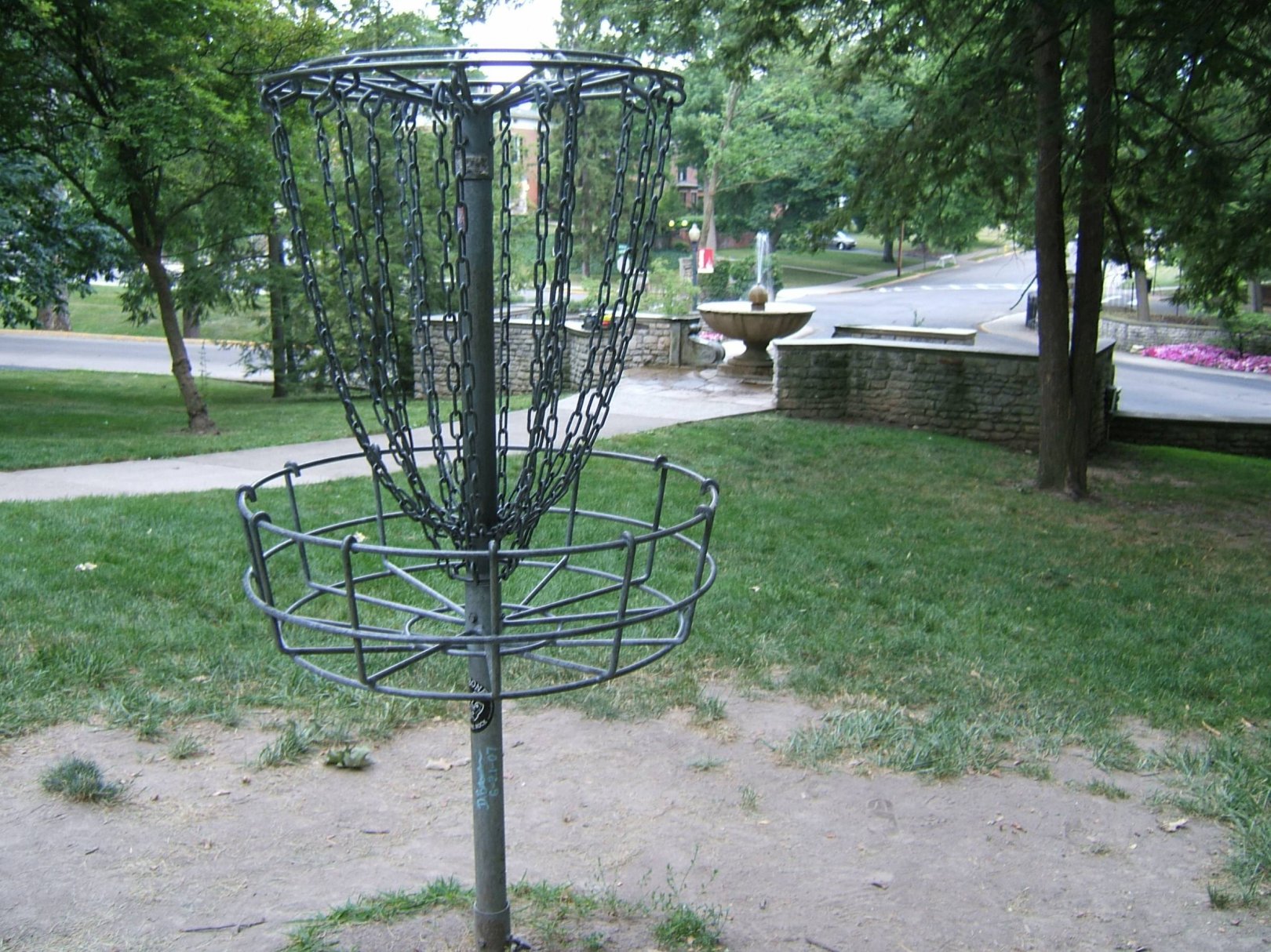Hole 9 • Wittenberg University (Springfield, OH) Disc Golf Courses