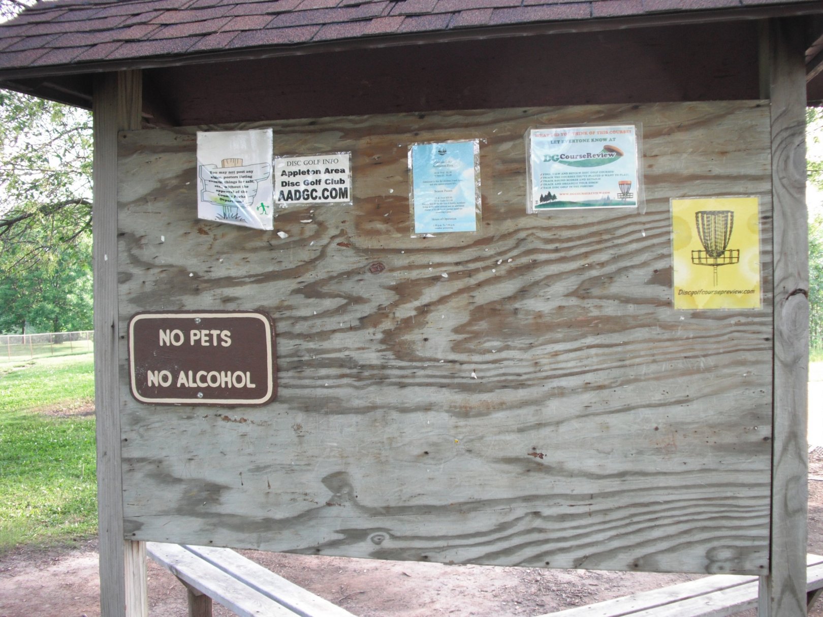 Hole 1 • Apple Creek / Plamann (Appleton, WI) Disc Golf Courses