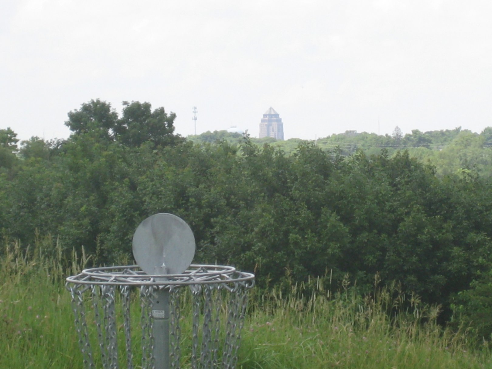 Hole 14 • Ewing Park (Des Moines, IA) Disc Golf Courses Disc Golf Scene