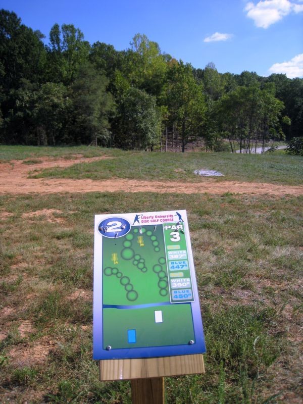 Hole 2 • Main course / Liberty University (Lynchburg, VA) Disc Golf Courses Disc Golf Scene