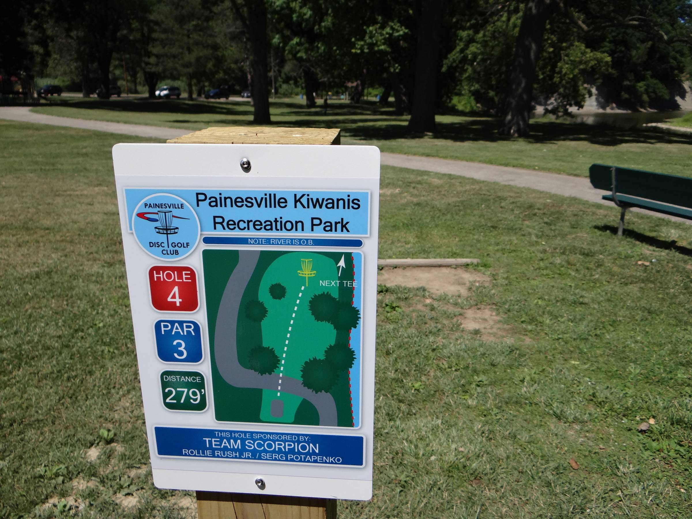 Hole 4 • Painesville Recreation Park (Painesville, OH) Disc Golf