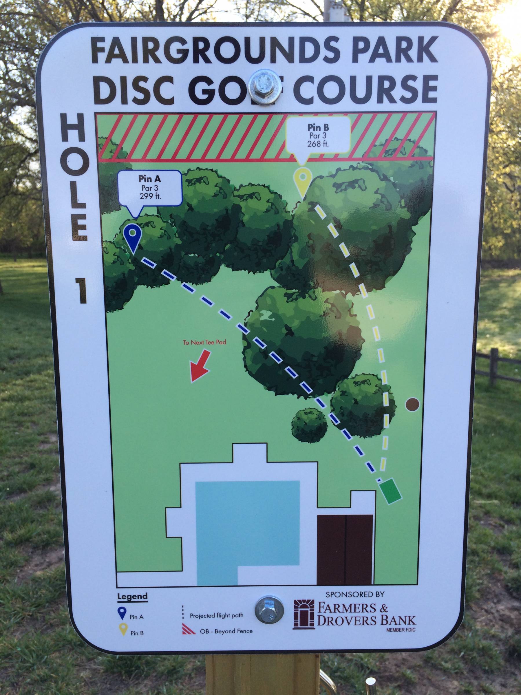 Hole 1 • Fairgrounds Park (Council Grove, KS) Disc Golf Courses