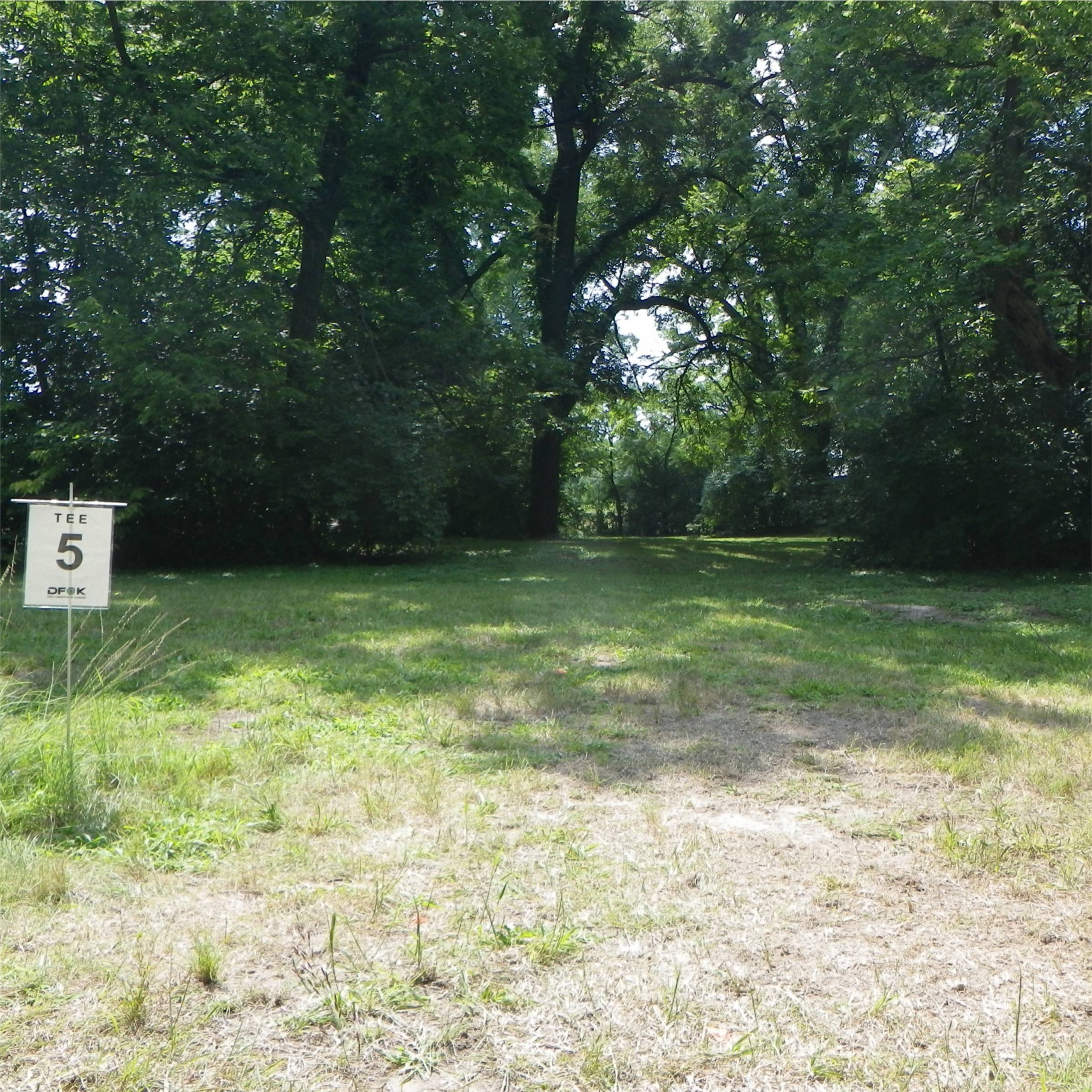 Hole 5 • Fairmont Park (Manhattan, KS) Disc Golf Courses Disc Golf