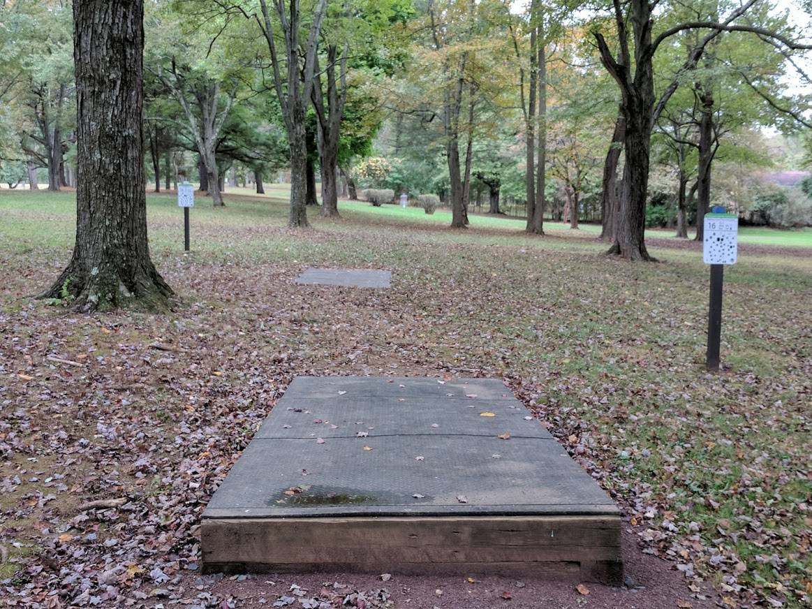 Hole 16 • Thompson Park (Jamesburg, NJ) Disc Golf Courses Disc Golf