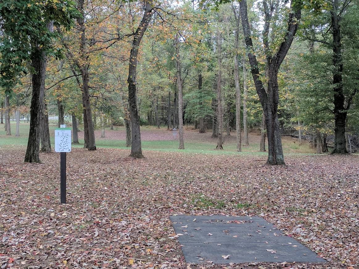 Hole 5 • Thompson Park (Jamesburg, NJ) Disc Golf Courses Disc Golf