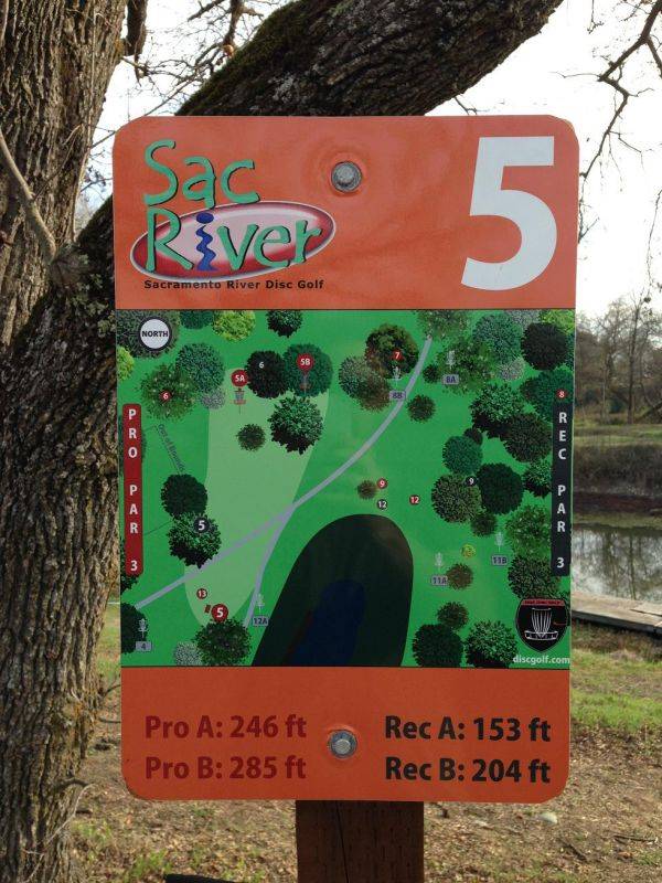 Hole 5 • Sacramento River RV Park (Redding, CA) Disc Golf Courses Disc Golf Scene