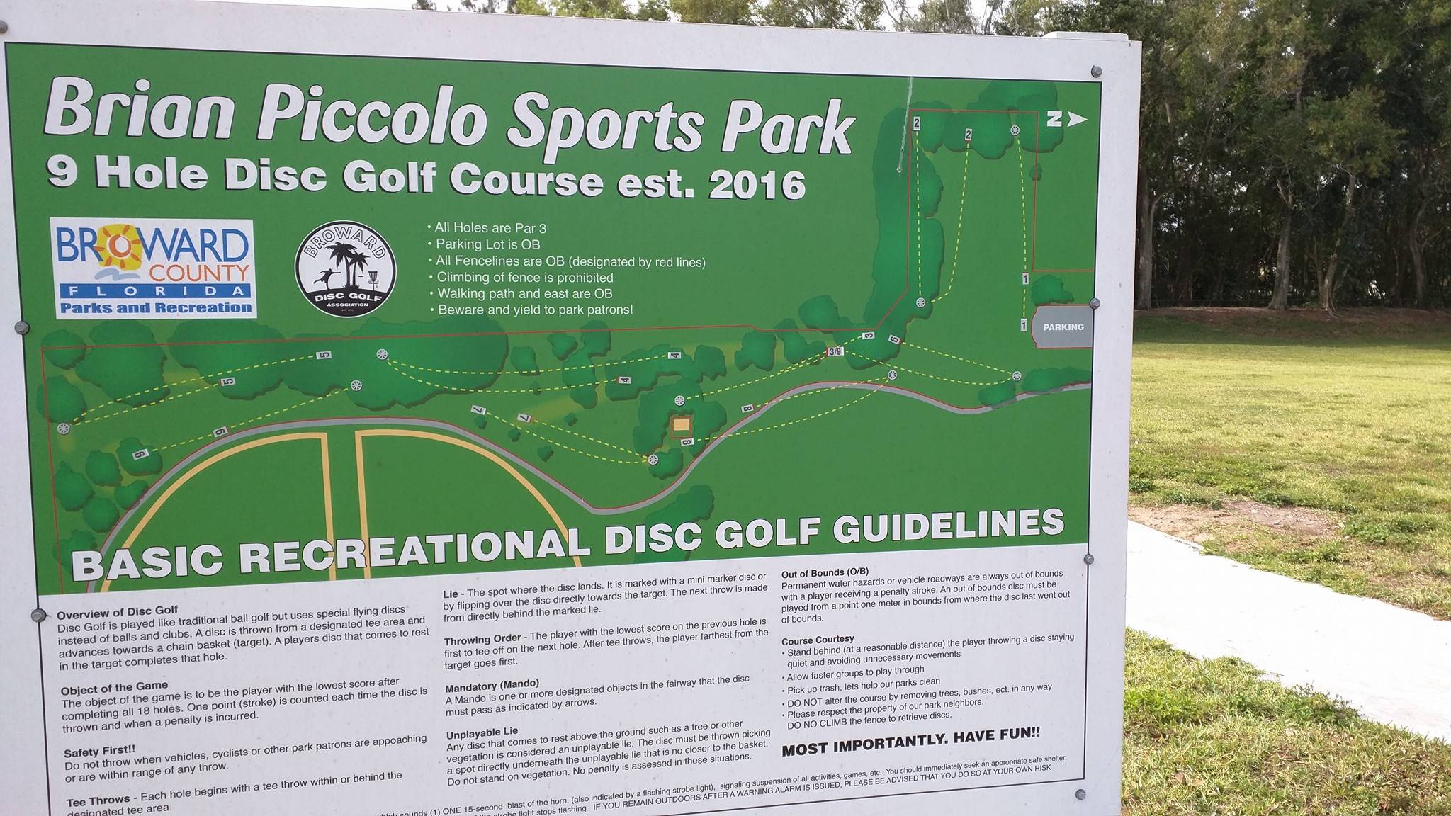 Hole 1 • Brian Piccolo Park (Hollywood, FL) Disc Golf Courses Disc