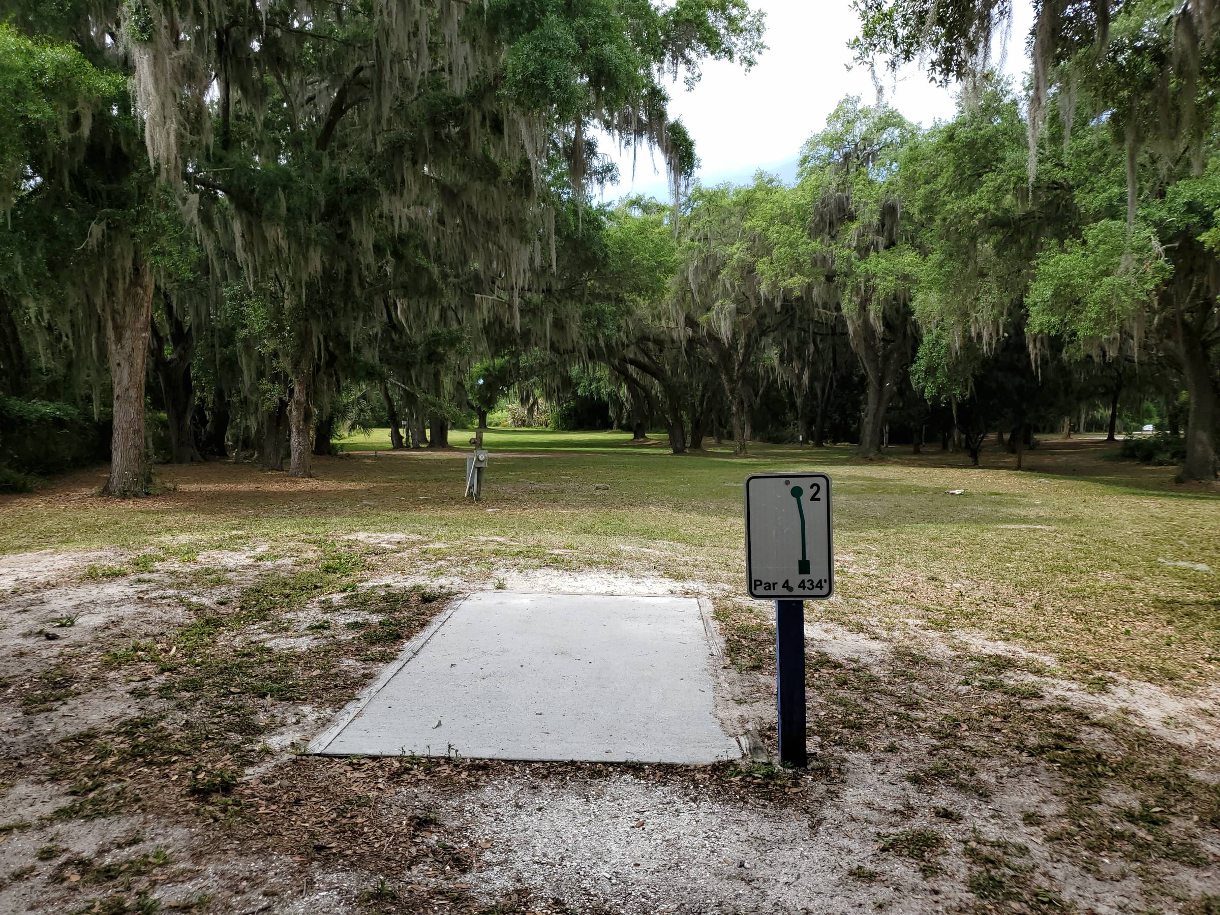 Hole 2 • Lake Okahumpka Park (Wildwood, FL) Disc Golf Courses Disc