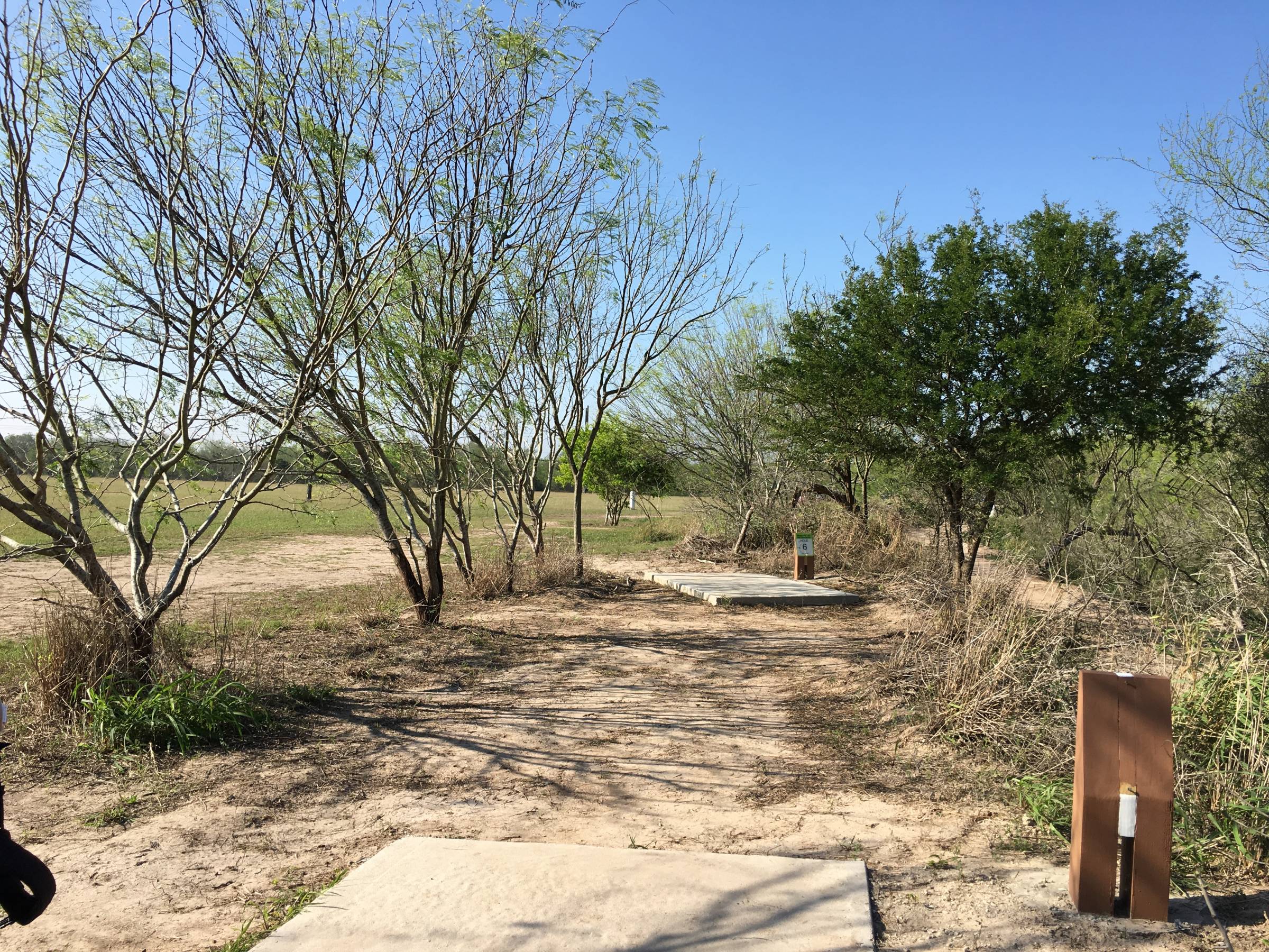 Hole 6 • Monte Bella DGC (Brownsville, TX) Disc Golf Courses Disc