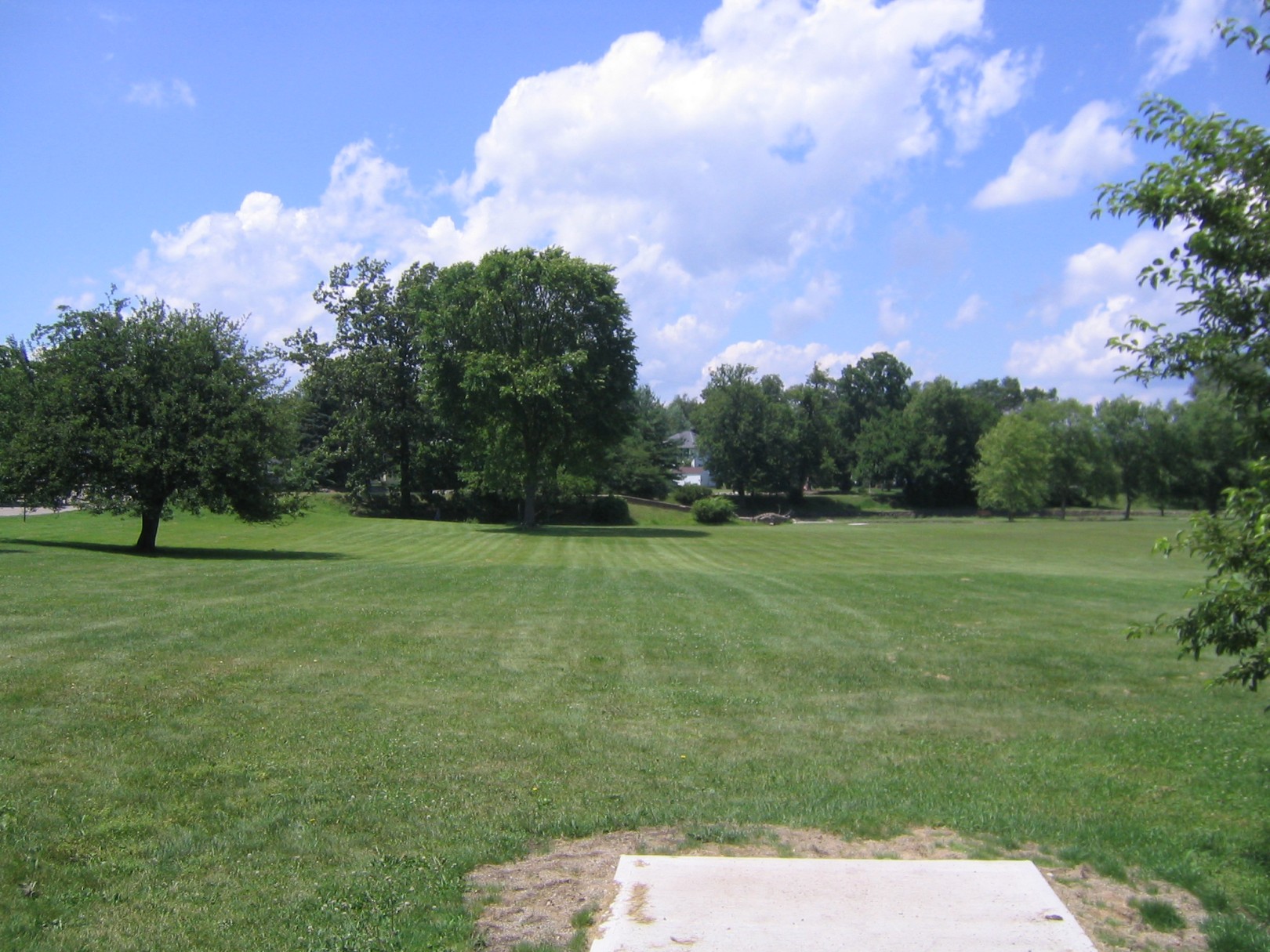Hole 9 • Victory Park (Albion, MI) Disc Golf Courses Disc Golf Scene