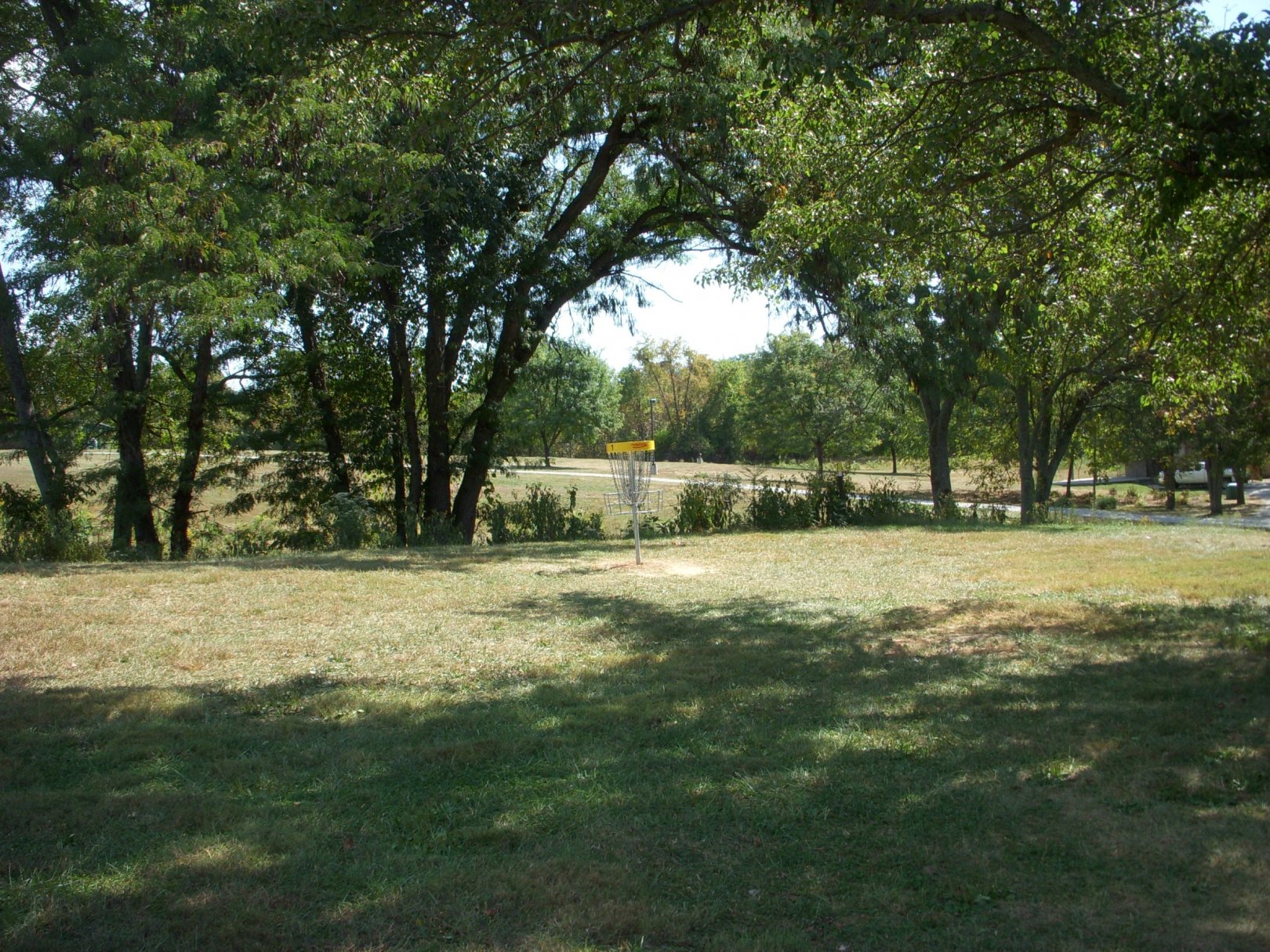 Hole 1 • Boone Woods Park (Burlington, KY) Disc Golf Courses Disc Golf Scene