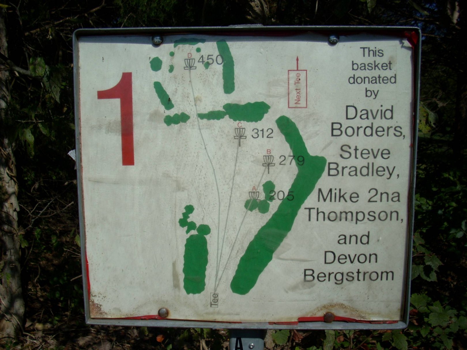 Hole 1 • Cedar Hill Park (Madison, TN) Disc Golf Courses Disc Golf