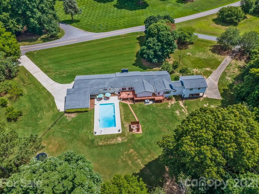 984 Meadow Lakes Rd, Rock Hill, SC 29732 MLS 3731377 Coldwell Banker