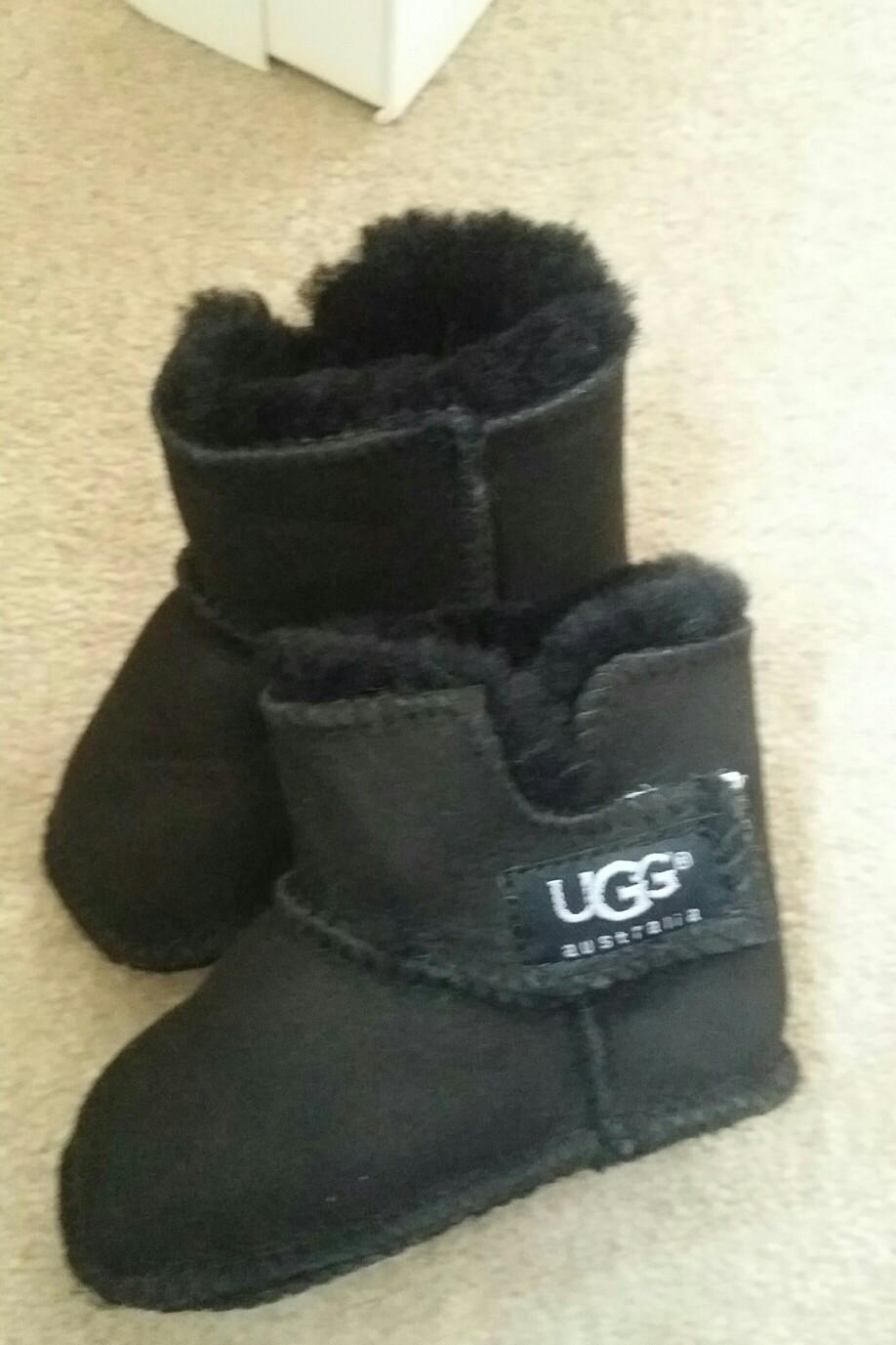 Baby black uggs size 2/3 (6months) in BL1 Bolton for £15.00 for sale Shpock