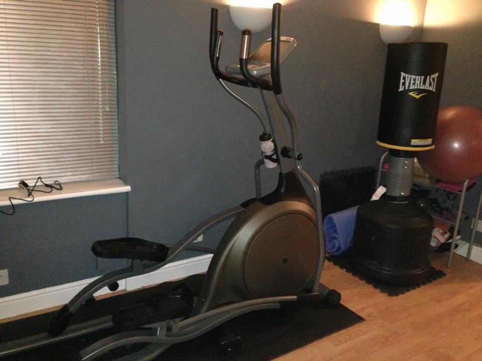 Vision Fitness X6200 HRT Elliptical Trainer in CO4 Colchester for £50.