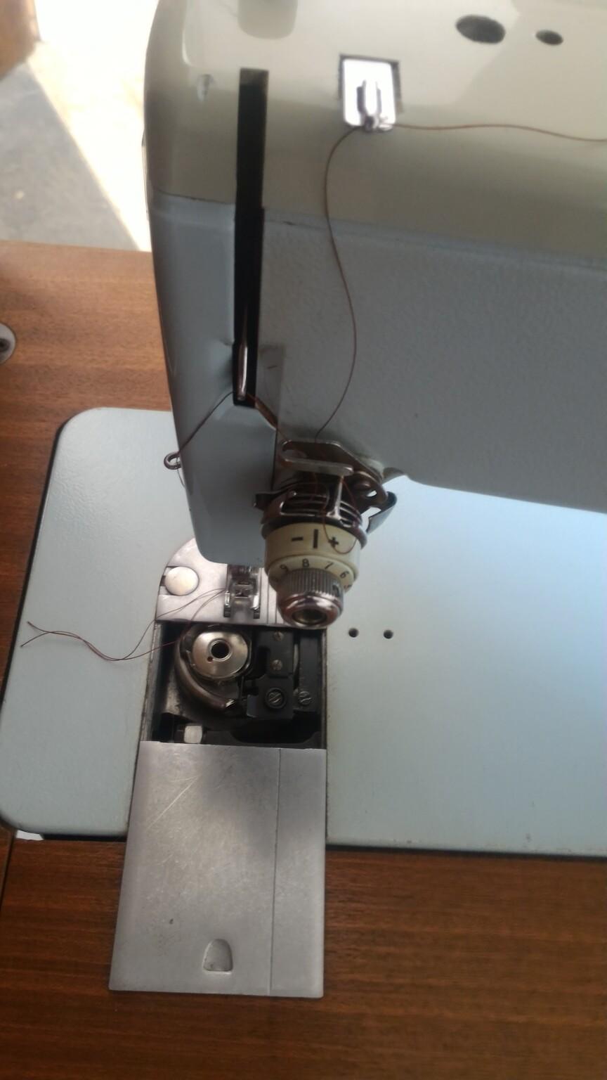 Singer Electric sewing machine model 347 in PE32 Massingham für £ 45,00
