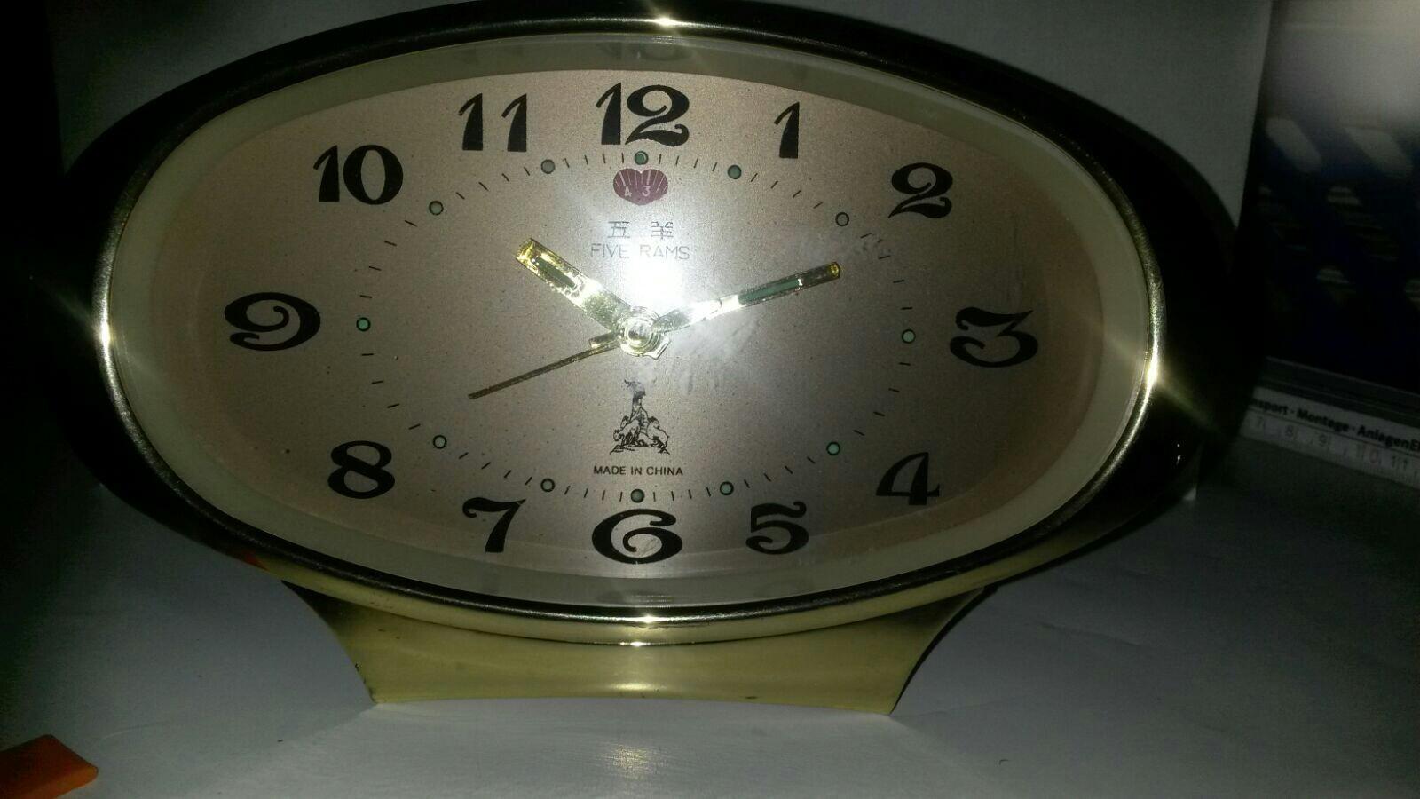 Uhr zum Aufziehen * ohne Batterien * Wecker in 99706 Sondershausen für