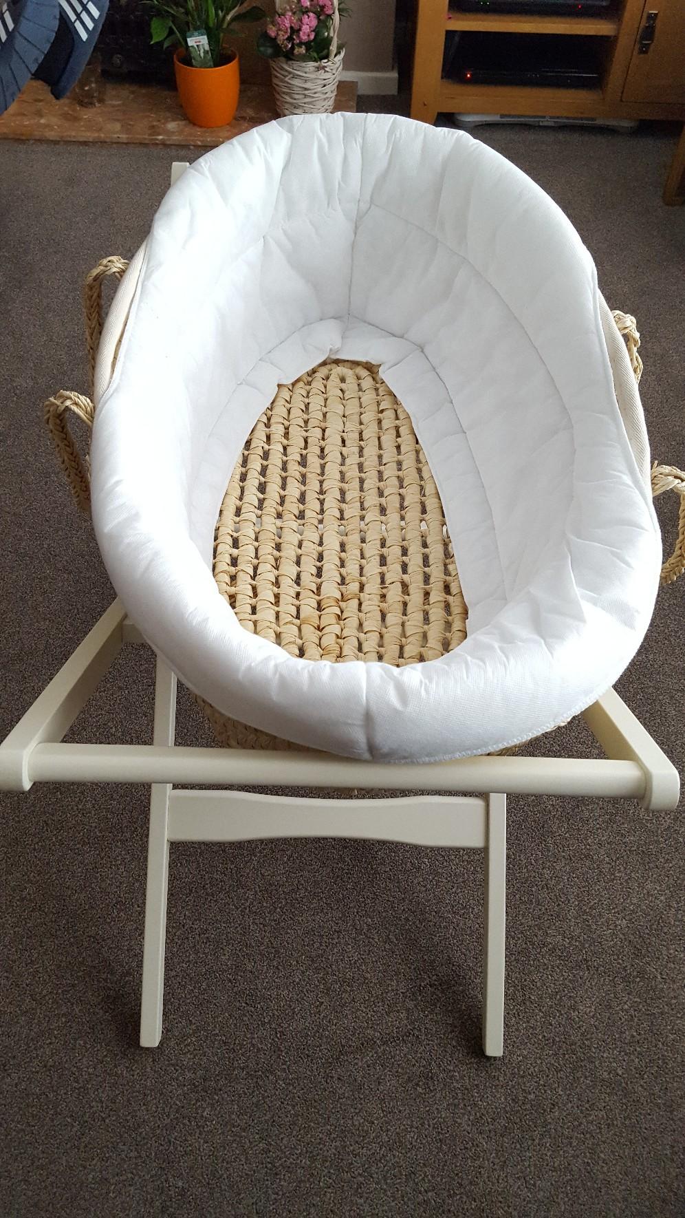 Mamas & Papas classic Moses basket and stand in SS2Sea for £10.00 for