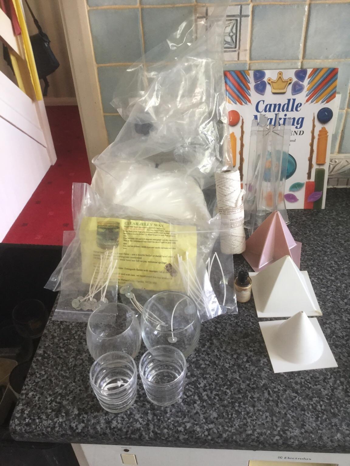 Candle making equipment in MK45 Eastcotts für £ 15,00 zum Verkauf