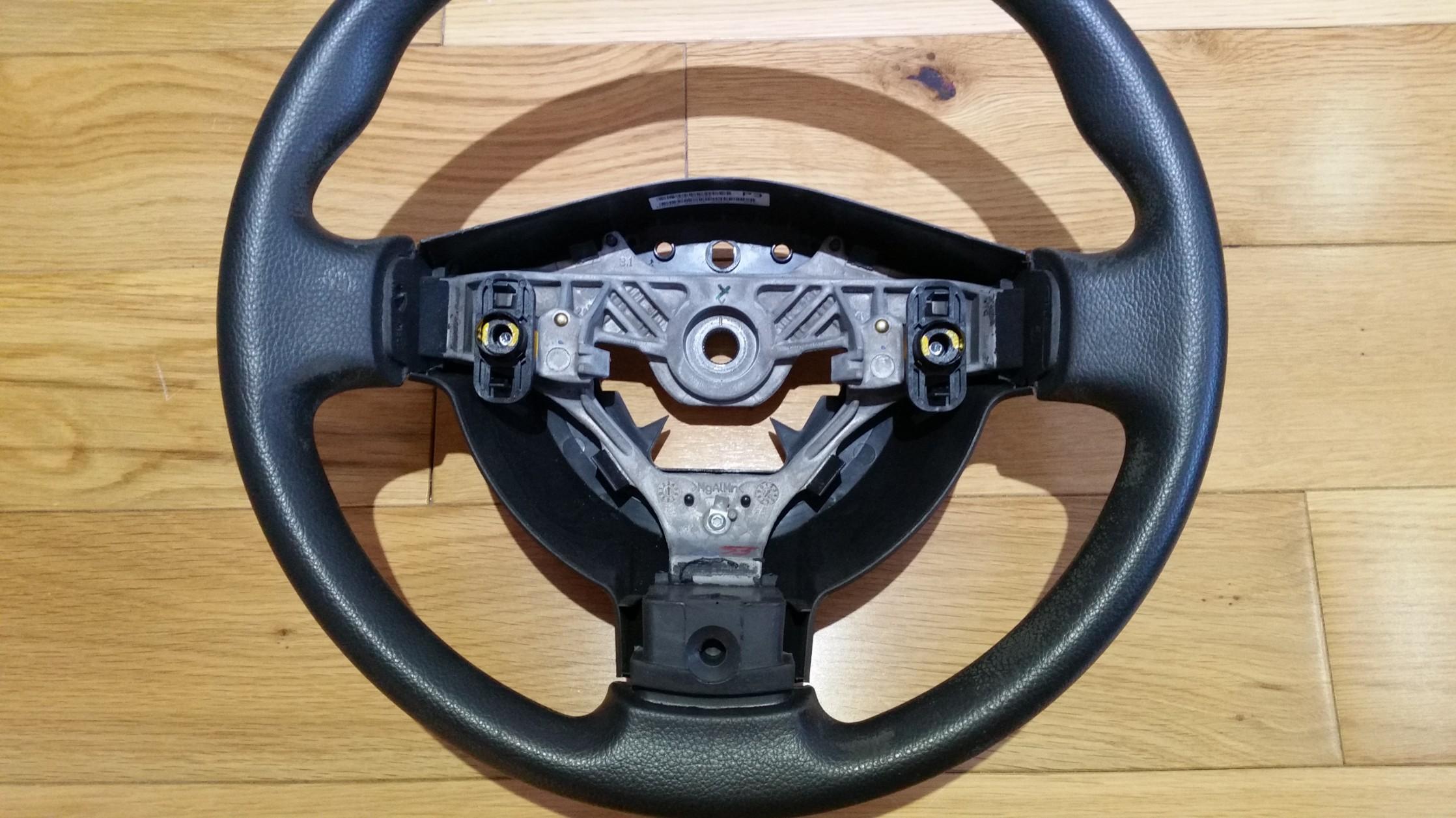 NISSAN NV200, QASHQAI STEERING WHEEL in WD6 Borehamwood for £25.00 for