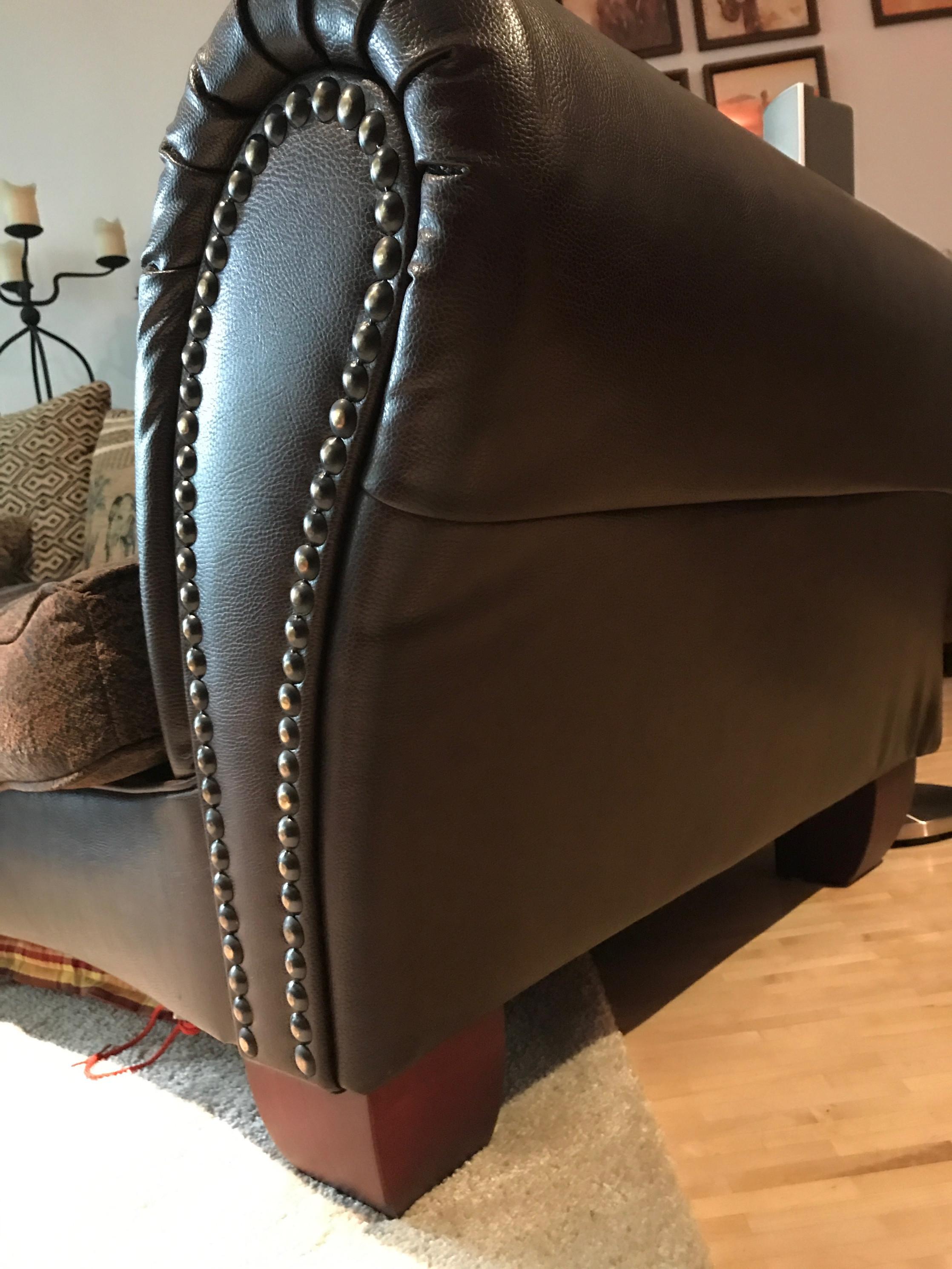 BIG Sofa / Couch im Kolonialstil Afrika XL in München for €199.00 for