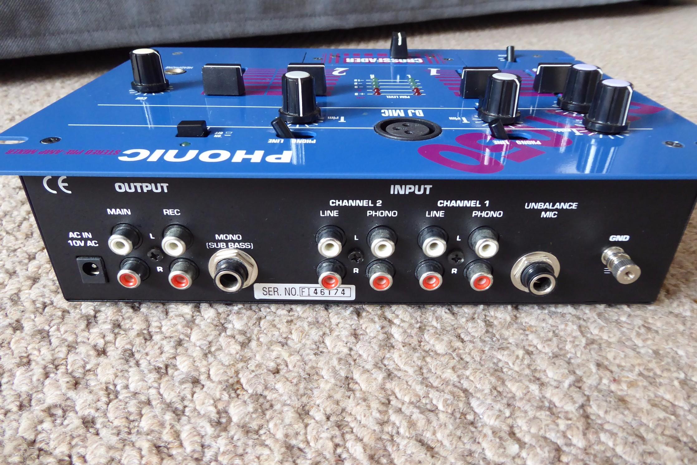 Phonic DM1050 Stereo PreAmp Mixer in HX3 Southowram for £25.00 for