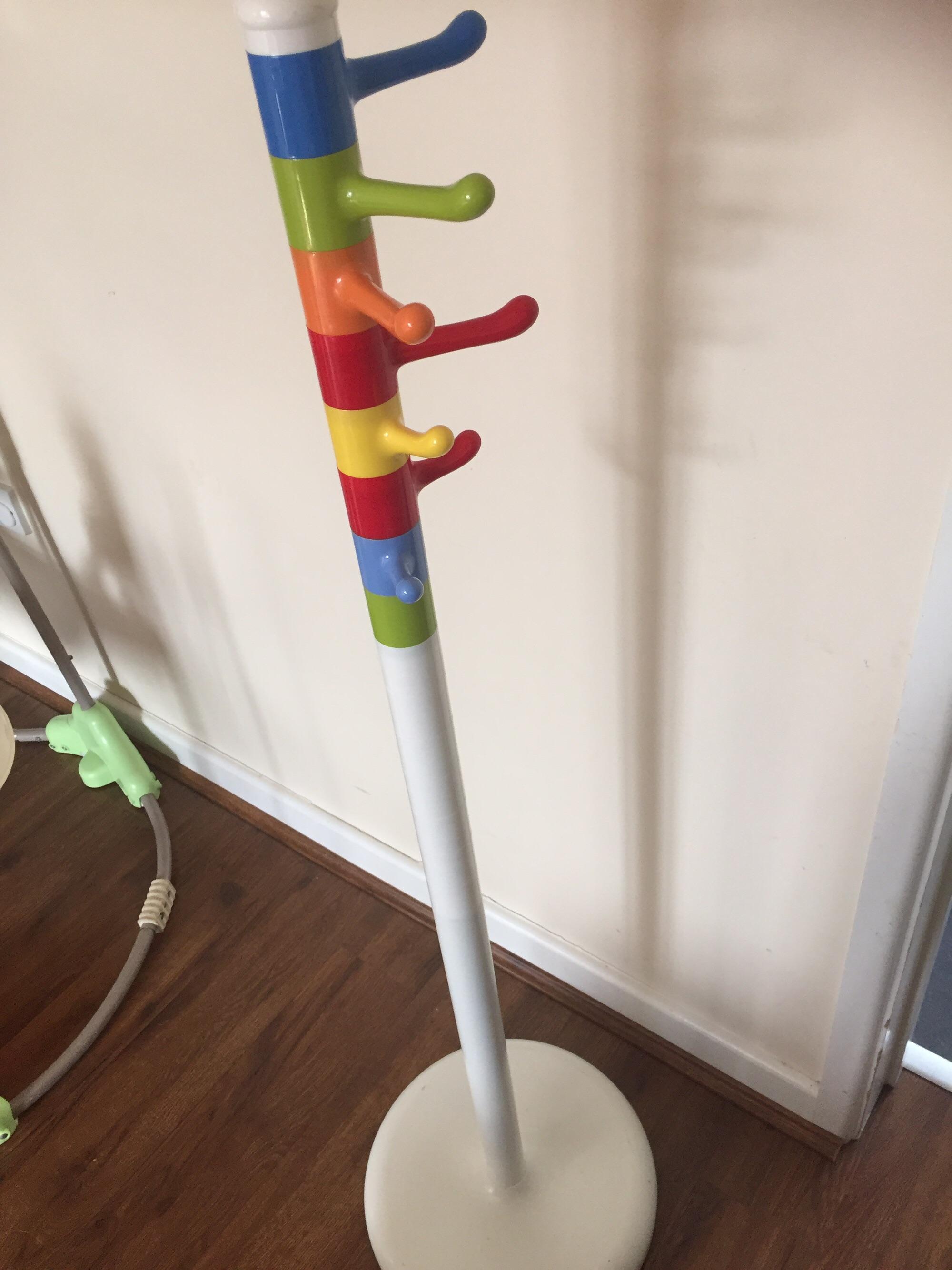 Ikea children's coat stand in B44 Birmingham für £ 10,00 zum Verkauf