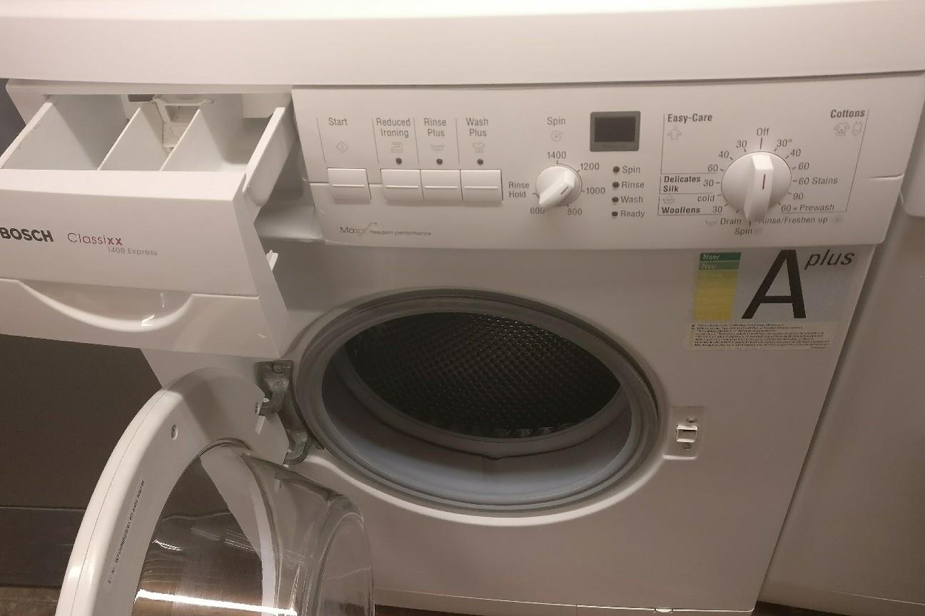 Bosch washing machine Bedford area in MK41 Bedford für 79,00 £ zum