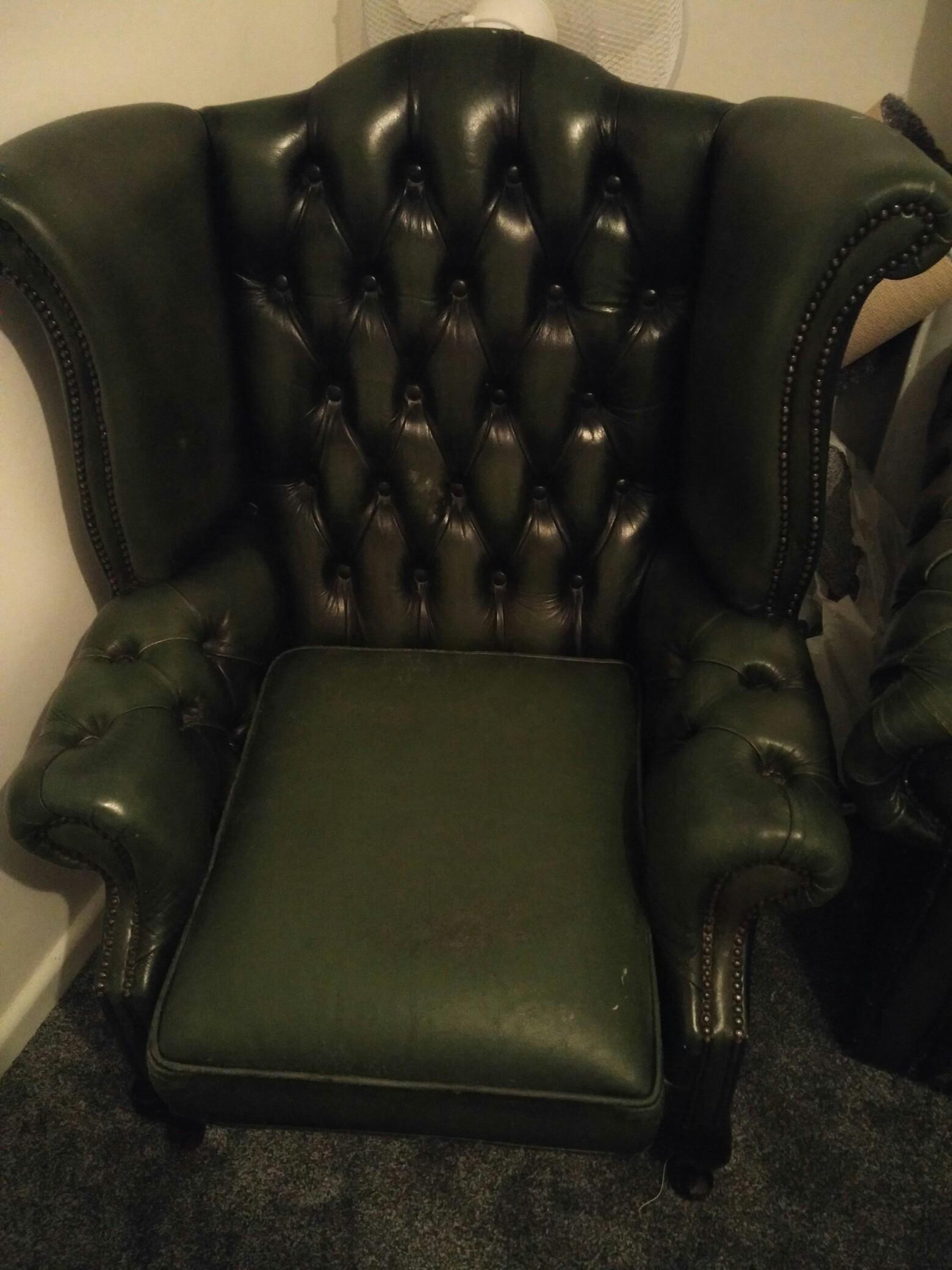 The Chesterfield Leather club chair in N11 London für 150,00 £ zum