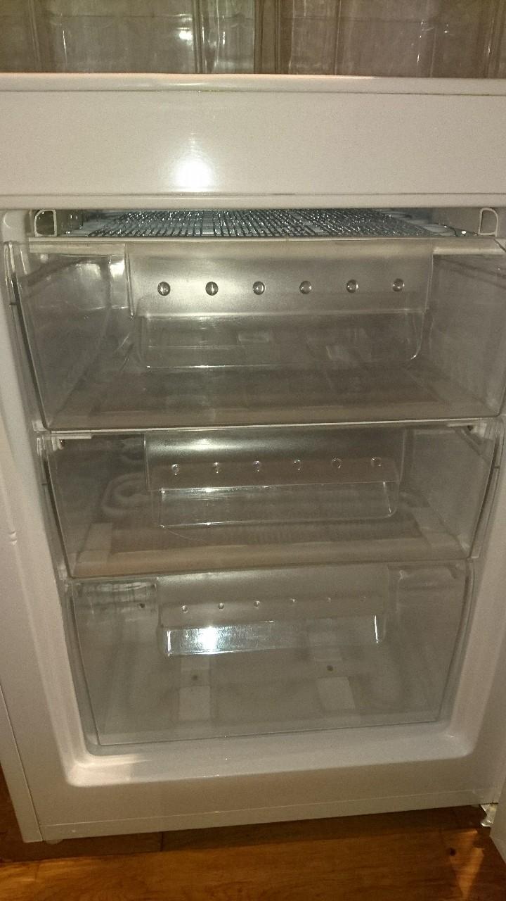 Bush Fridge Freezer in SW11 London for £70.00 for sale Shpock