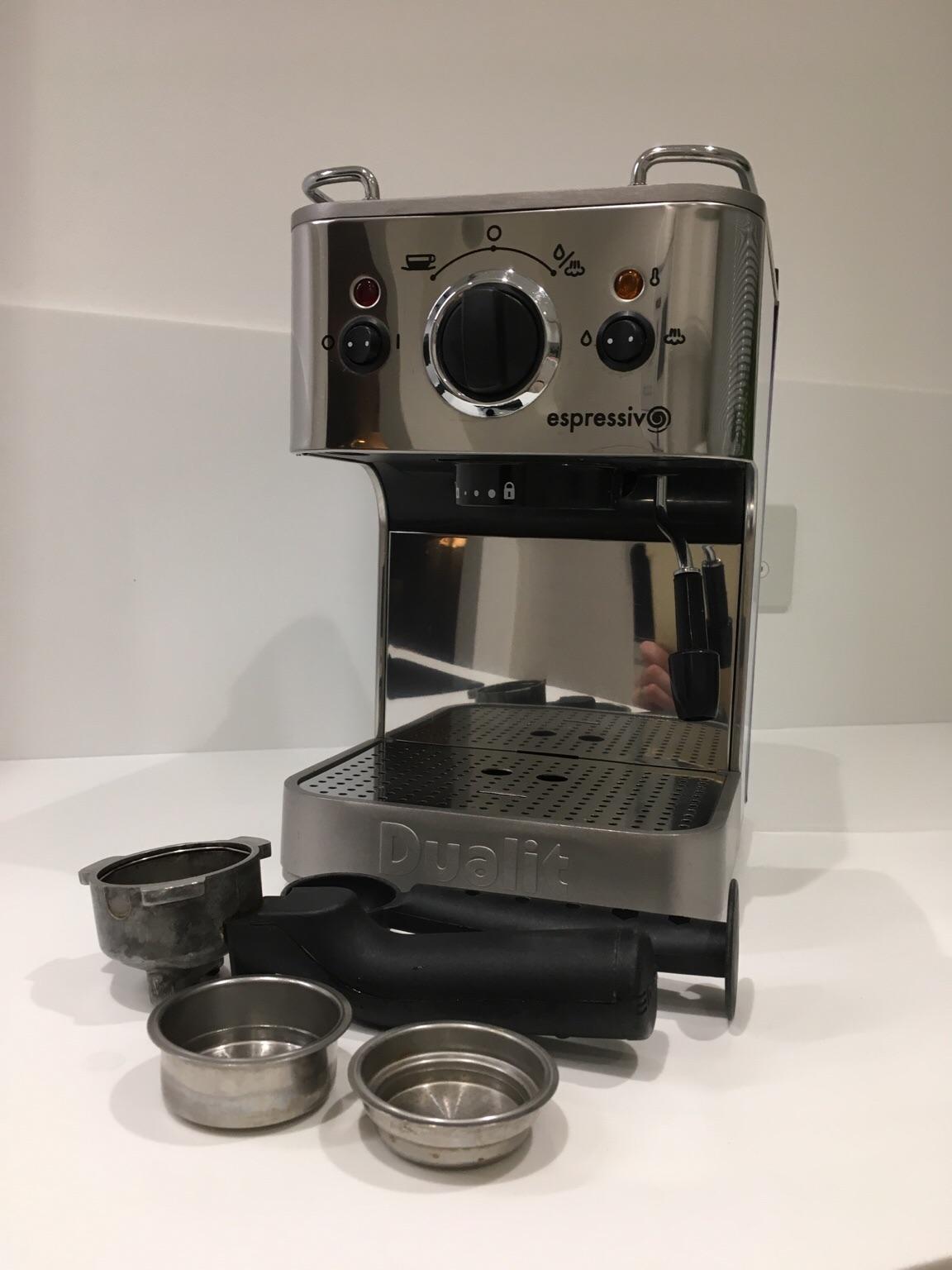 Dualit Espressivo Chrome espresso machine in BR3 Beckenham für £ 50,00
