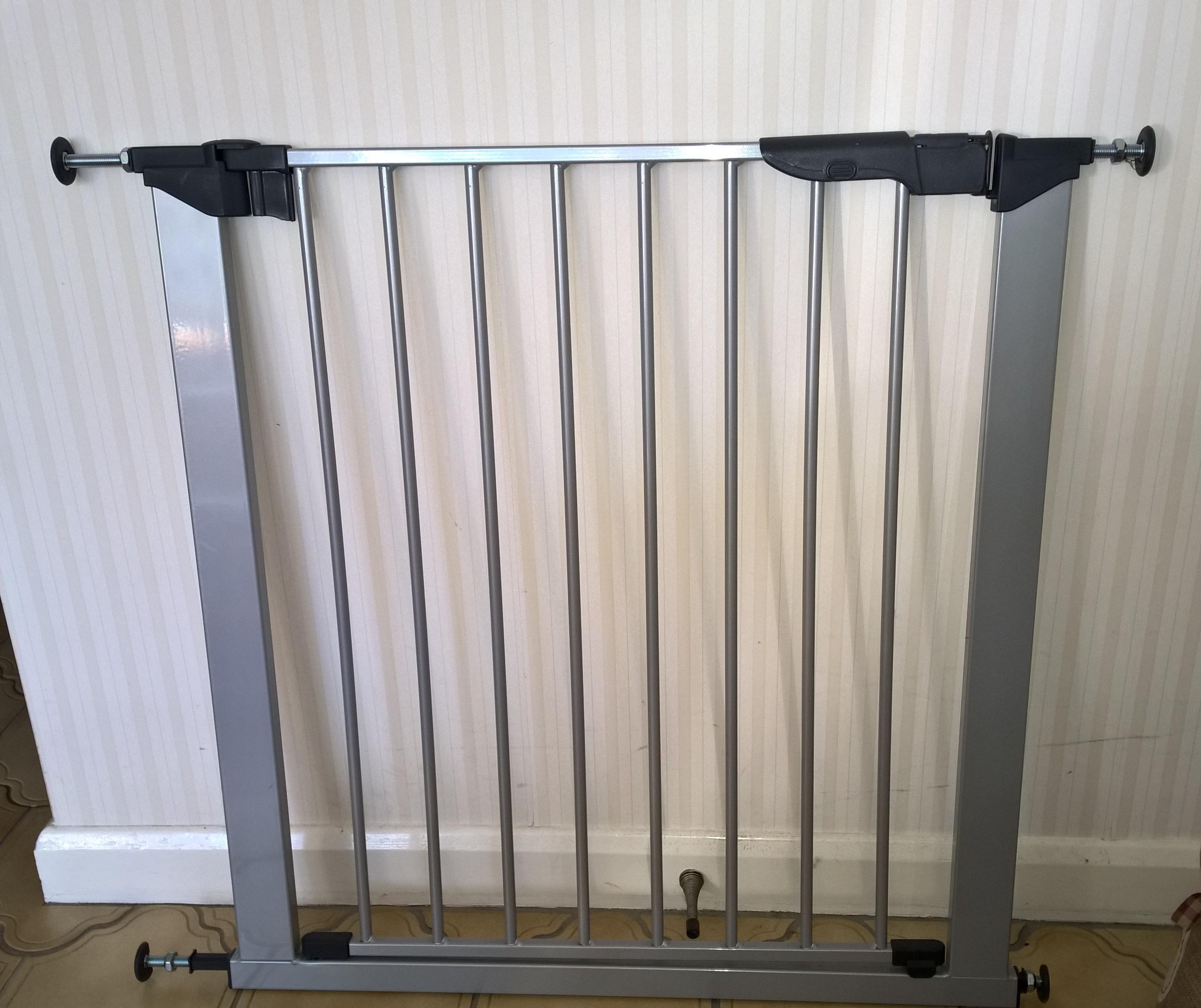 BayDan child stair gate in LE12 Shepshed für £ 20,00 zum Verkauf