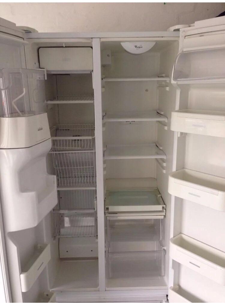 WHIRLPOOL LARGE AMERICAN FRIDGE FREEZER in WS5 Walsall für 150,00 £ zum