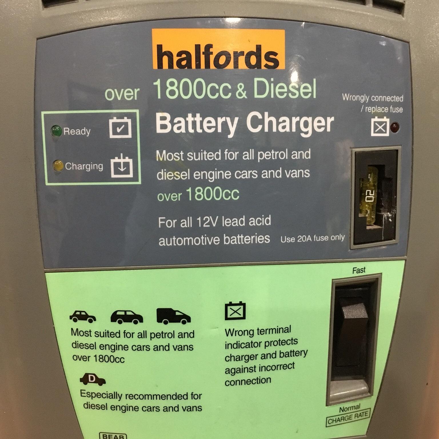 Halfords Battery Charger Over 1800cc & Diesel in WF2 Wakefield for £18.