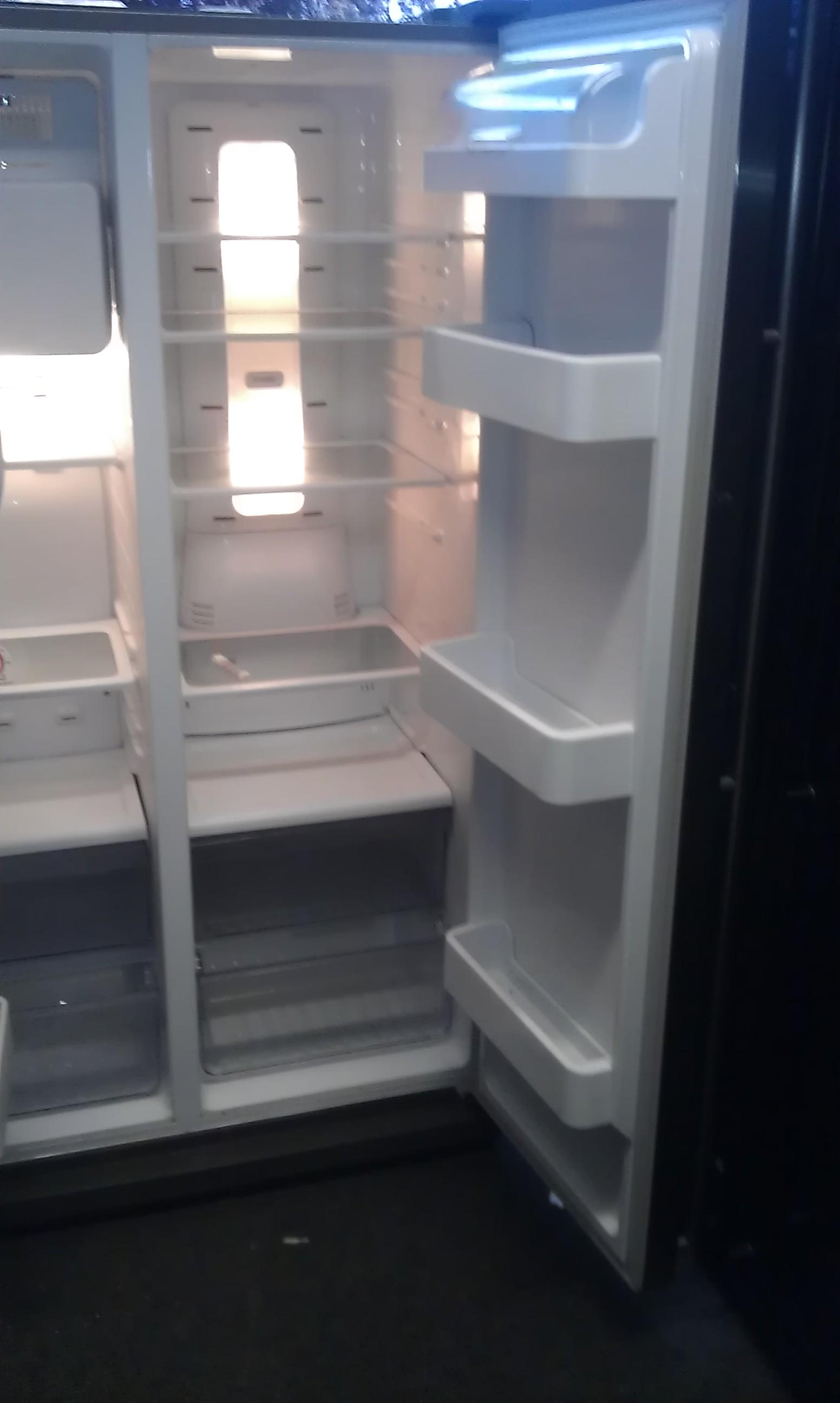 Samsung RSH1DBRS American Fridge Freezer in B35 Birmingham for £250.00