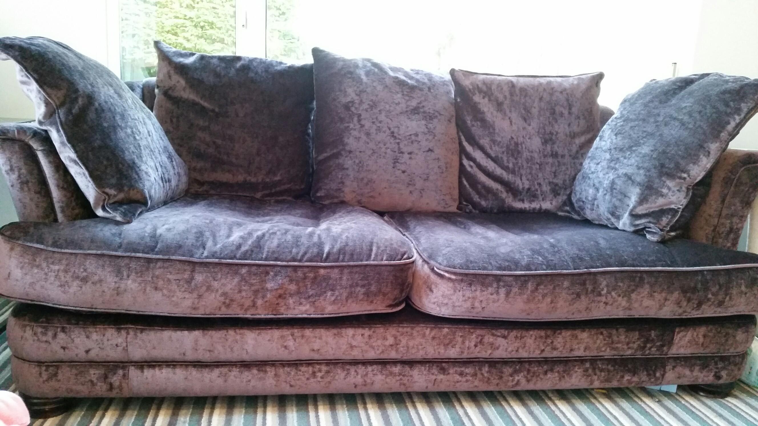 Large John Lewis Chenille sofa in L37 Formby für 200,00 £ zum Verkauf
