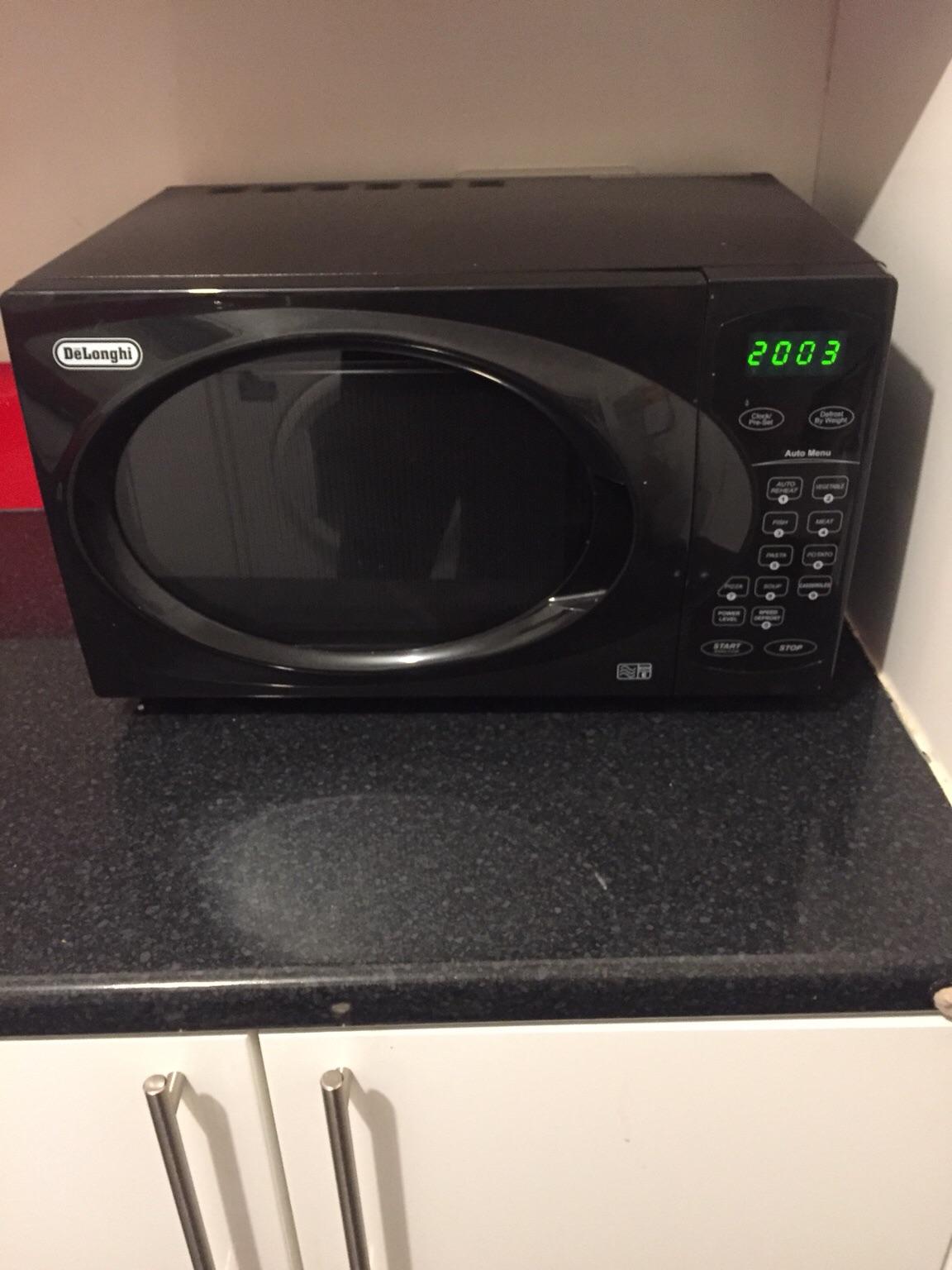 DeLonghi microwave in TS20Tees für £ 30,00 zum Verkauf Shpock AT