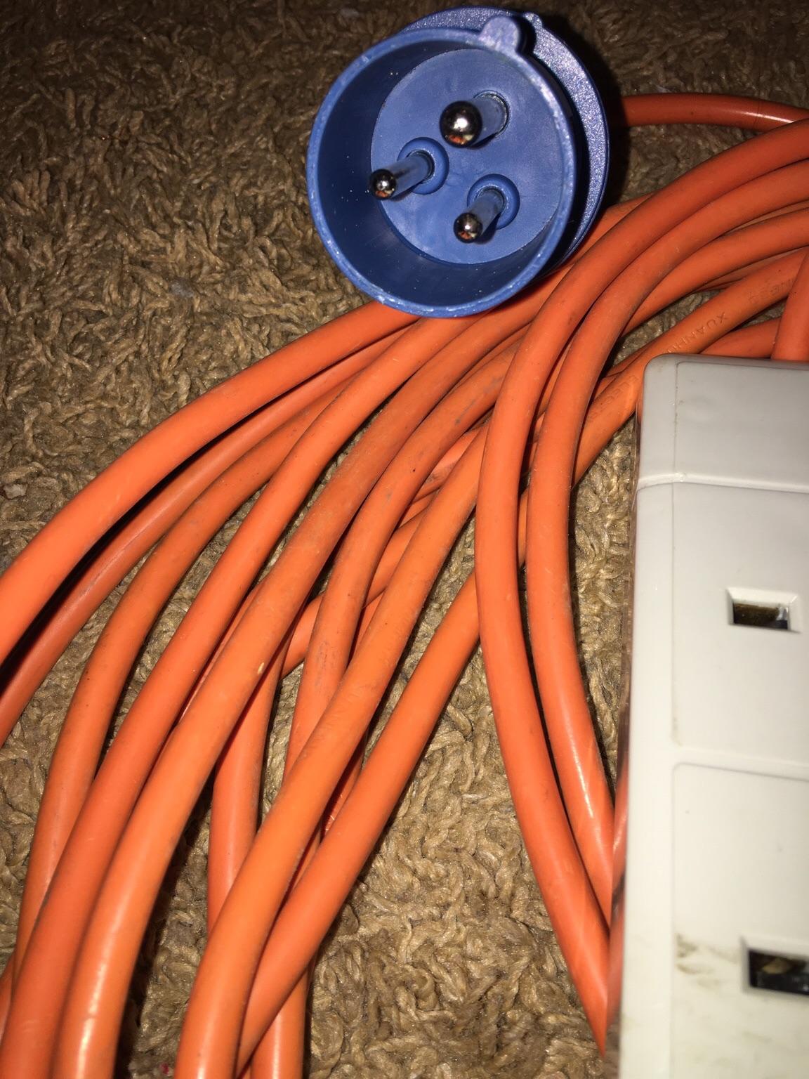 15m electric hook up in DL14 Auckland für 17,50 £ zum Verkauf Shpock DE