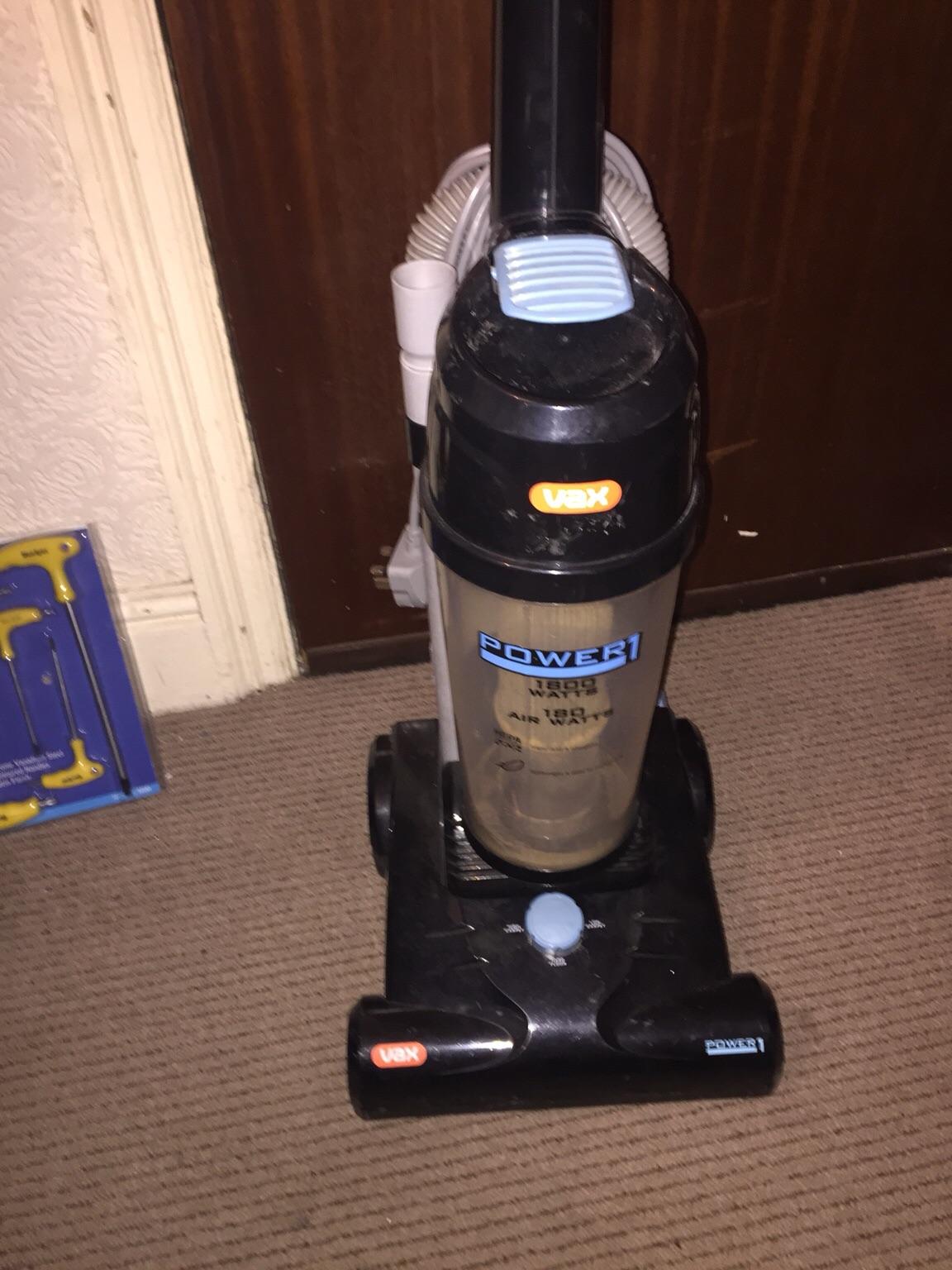 Vax hoover with tools in CV5 Coventry for £20.00 for sale Shpock