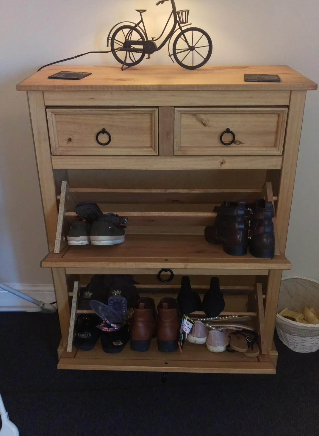 Mexican Corona shoe rack in LL13 Marchwiel for £15.00 for sale Shpock